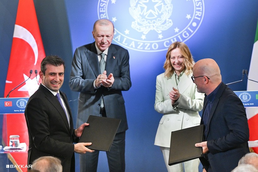 Baykar-Leonardo'nun SİHA iş birliği, Erdoğan ve Meloni huzurunda resmileşti - Resim : 1