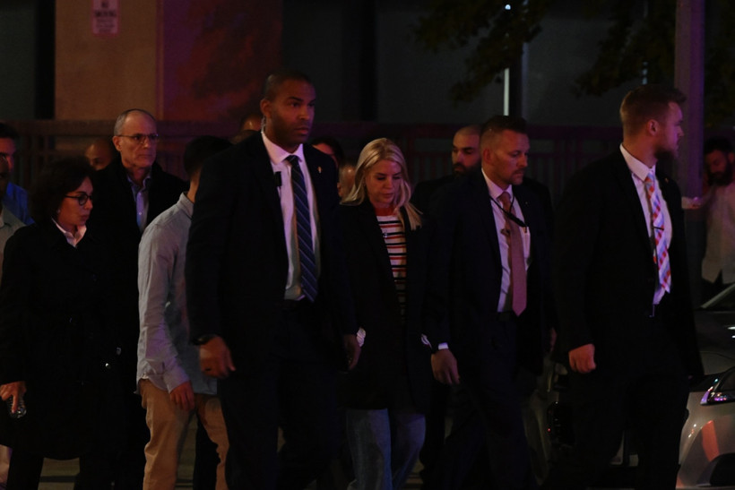 Washington'da İsrail Büyükelçiliği'ne silahlı saldırı! 2 kişi hayatını kaybetti - Resim : 2