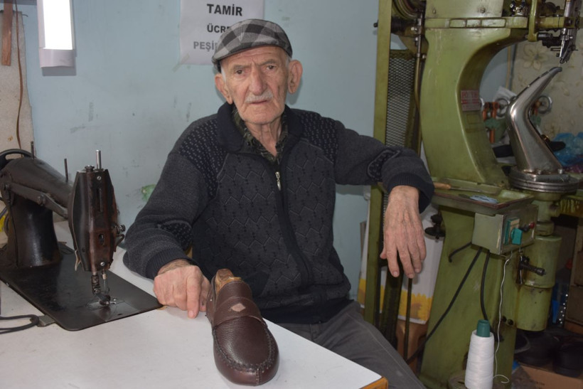 'Son kale' 20 metrekarelik dükkanda dev fabrikalara direniyor - Resim: 6