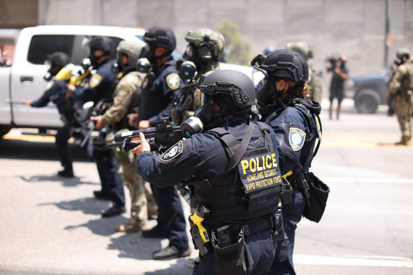 Son Dakika: Los Angeles karıştı, Trump'tan tehdit gibi sözler - Resim: 4