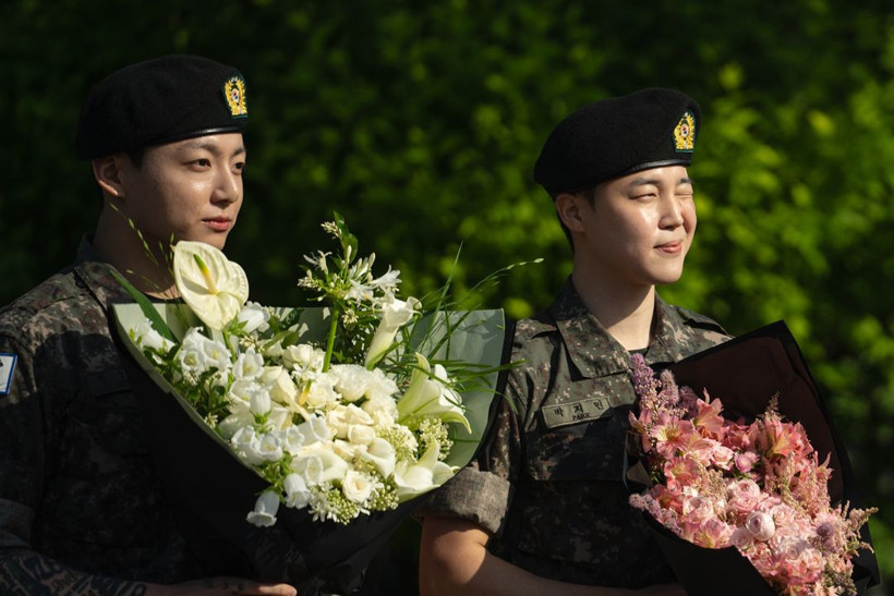BTS üyeleri Jimin ve Jungkook askerlik görevlerini tamamladı - Resim: 11