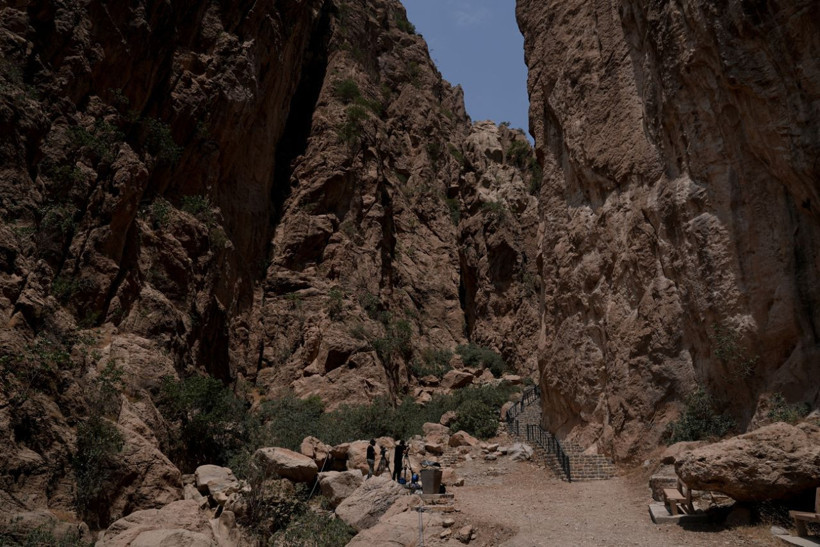 Türkiye'de tarihi gün! PKK silahlarını böyle yaktı: İşte o görüntüler... - Resim: 16