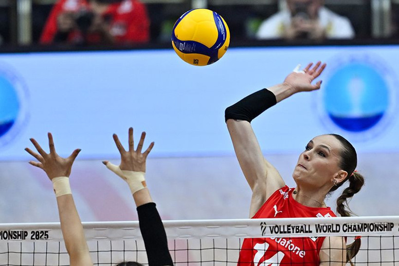 Filenin Sultanları maçı ne zaman, saat kaçta? Türkiye - İtalya voleybol maçı hangi kanalda? TRT 1 CANLI İZLE - Resim: 2