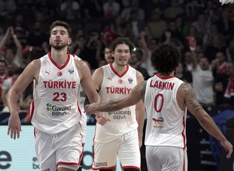 12 Dev Adam çeyrek final için parkeye çıkıyor! Türkiye–İsveç basketbol maçı ne zaman, saat kaçta ve hangi kanalda? - Resim : 1