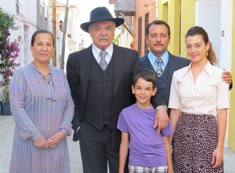 Komediden drama, animasyondan aile hikayelerine! Bayramda ne izlesek diyenlere sıcacık 10 film önerisi... - Resim: 2