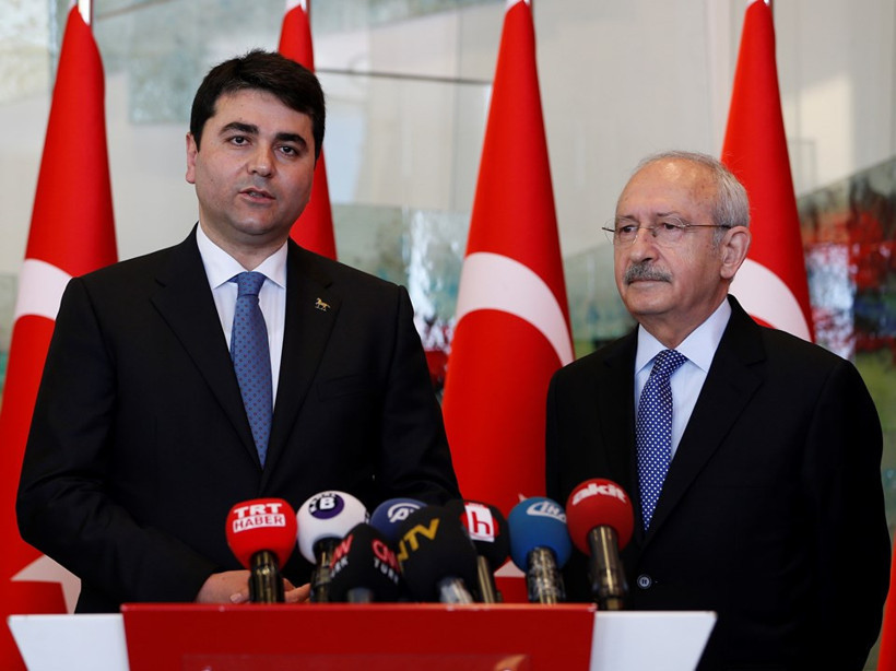 Kılıçdaroğlu: Sanatçılara az bile söyledim - Resim : 1