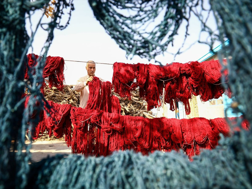 Dünya pazarına sunulan Afgan halısının üretim merkezleri arasında Türkiye de var - Resim: 4