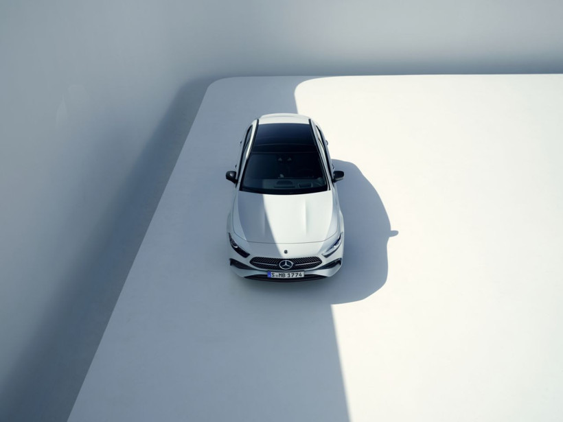 Mercedes-Benz Yeni A-Serisi Şimdi Türkiye’de! Hatchback ve Sedan seçenekleri... - Resim: 3