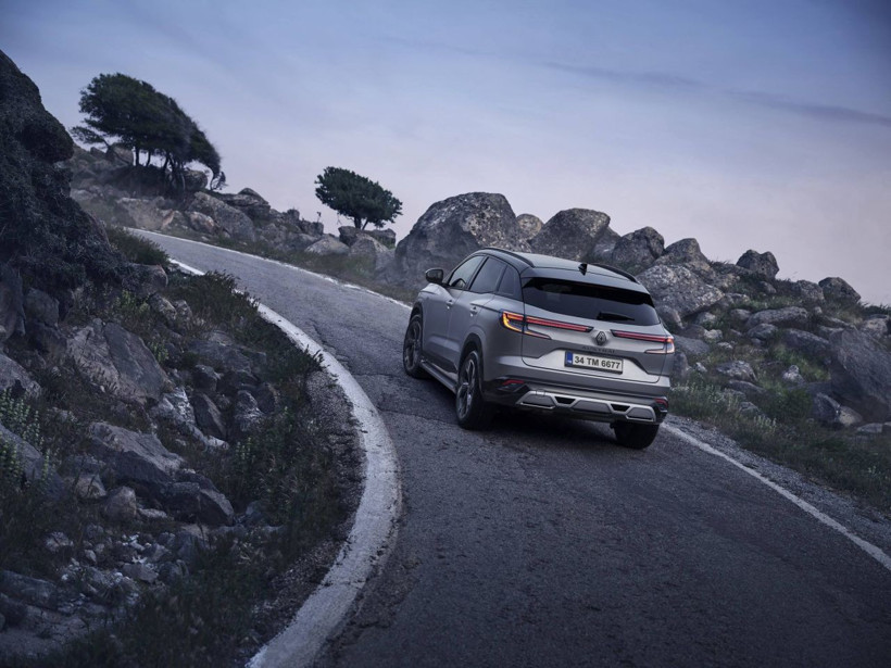 Renault Austral Türkiye'de ne zaman satışa sunulacak? İşte Renault Austral Fiyatı ve özellikleri - Resim: 2