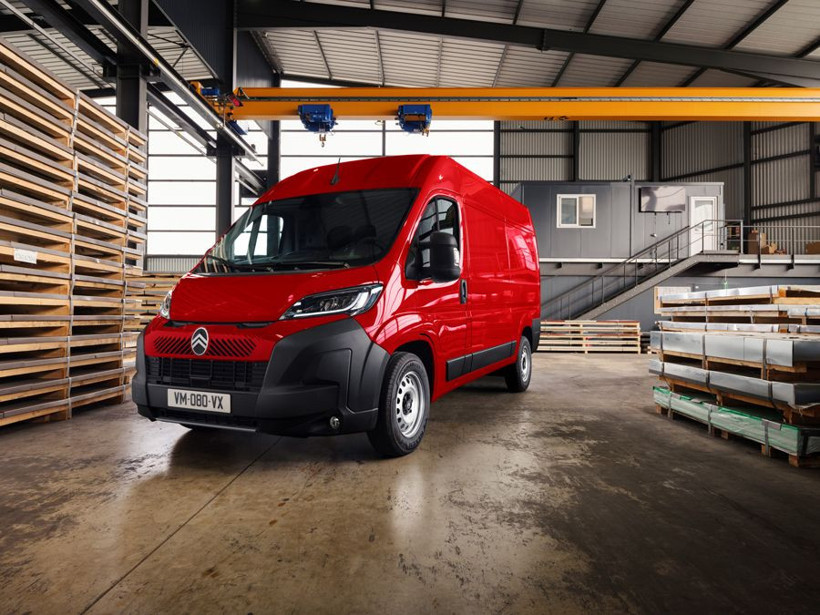 Citroen'in yenilenen ticari araç modelleri Türkiye'de satışa sunuldu - Resim: 6
