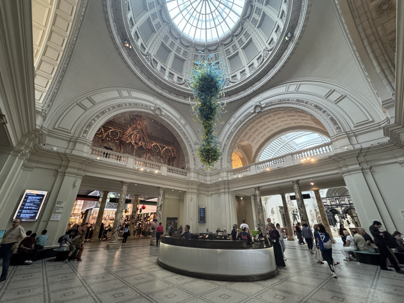 Fatih Sultan Mehmet'i tasvir eden portre ve madalyonlar Londra'da sergileniyor - Resim : 1