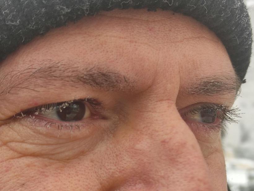 Her yer buz kesti! Arabalar çalışmıyor, kirpikler bile donuyor - Resim: 6