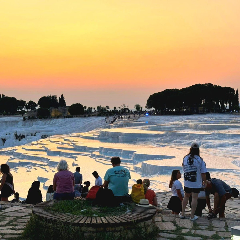 Bayram tatilinde Pamukkale’ye ziyaretçi akını - Resim : 1