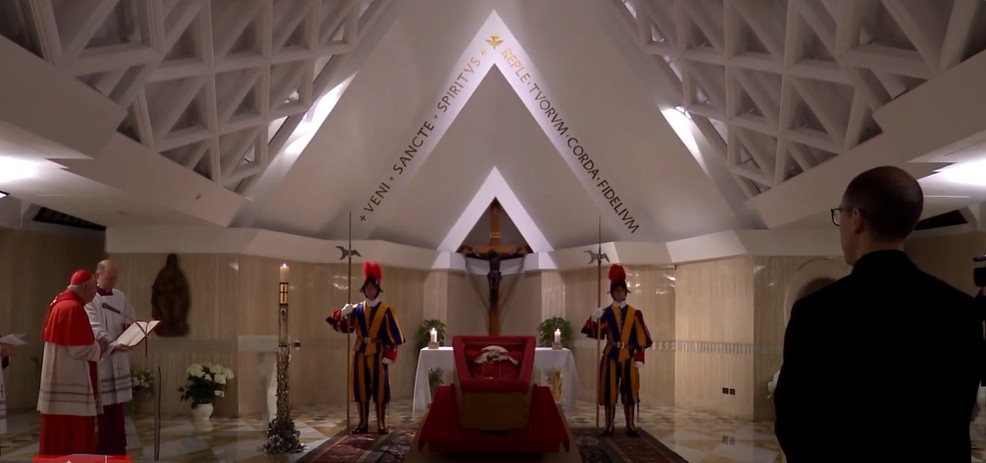 Papa Franciscus'un açık tabut görüntüleri paylaşıldı - Resim: 2