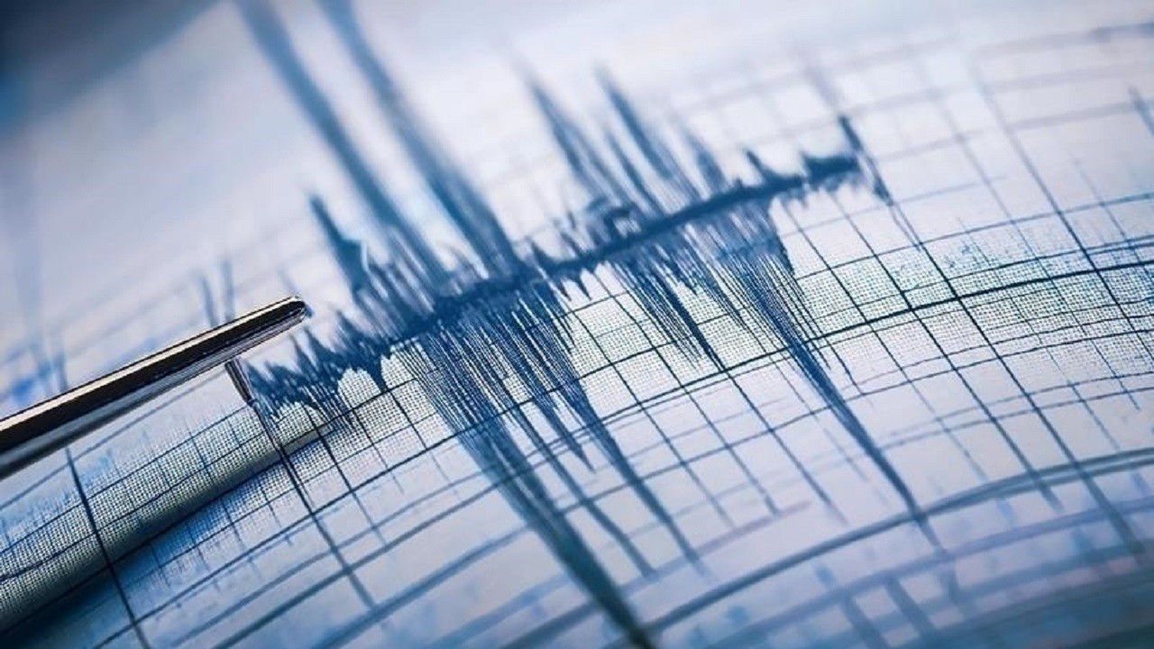 İstanbul'da deprem mi oldu? Az önce deprem mi oldu?