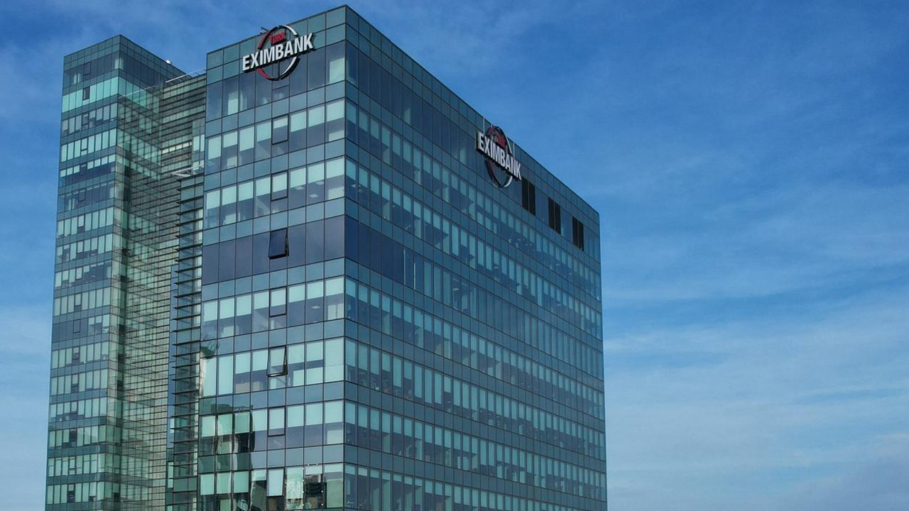 Türk Eximbank'tan ihracata ilk yarıda 25,4 milyar dolarlık destek