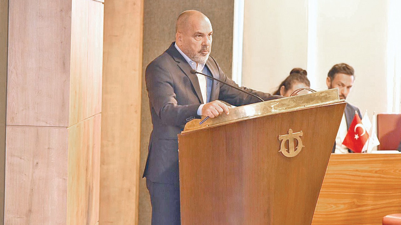 Gemi inşada yeni siparişler azalıyor