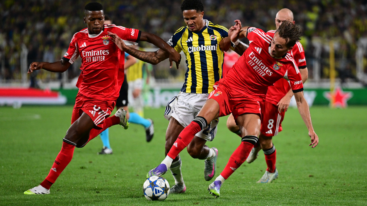 Benfica Fenerbahçe maçı ne zaman, saat kaçta, hangi kanalda? FB maçı şifresiz mi?