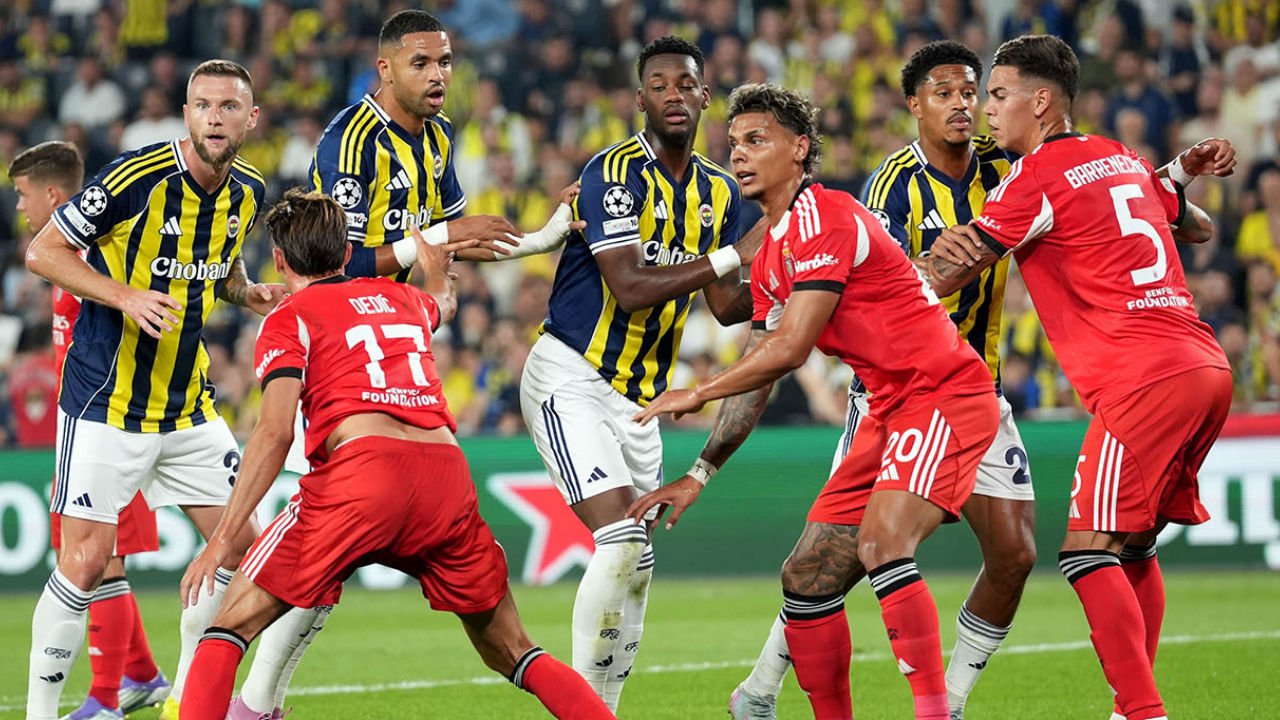 Fenerbahçe maçı şifresiz mi? Benfica - Fenerbahçe maçı saat kaçta, hangi kanalda? FB muhtemel ilk 11'i...