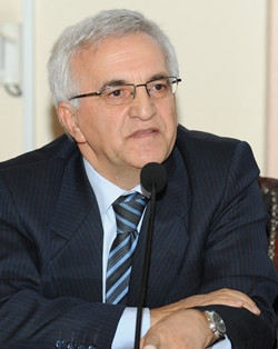 Prof. Dr. Işın Demirkent&#039;i özlemle andık - Resim : 7