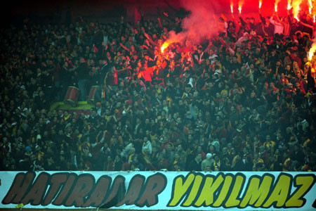 Ali Sami Yen&#039;e gollü veda - Resim : 1