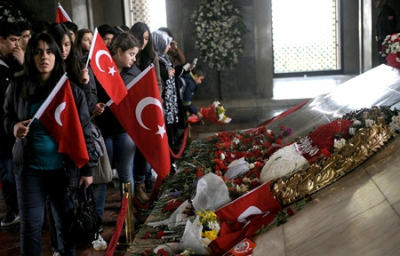 Ankara&#039;da ilk tören Anıtkabir&#039;de düzenlendi - Resim : 1