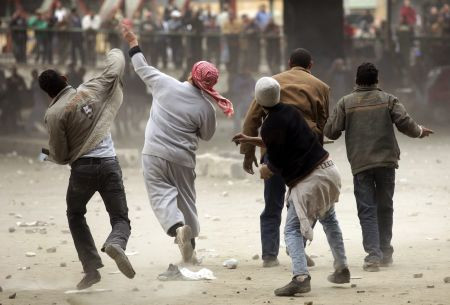 Müslüman Kardeşler masaya oturmuyor - Resim : 2