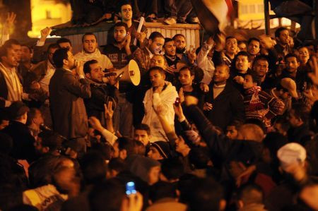 Onbinler meydanlarda - Resim : 1