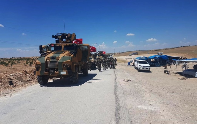 Türk askeri Menbiç'te - Resim : 1