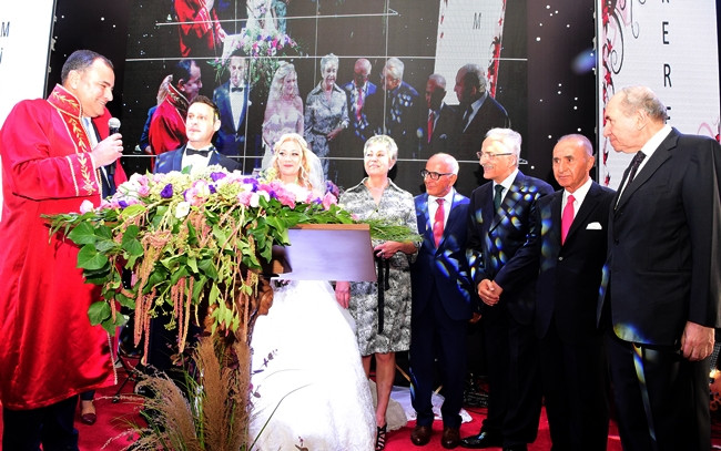 Muharrem İnce ve Kemal Kılıçdaroğlu düğünde bir araya geldi - Resim : 2