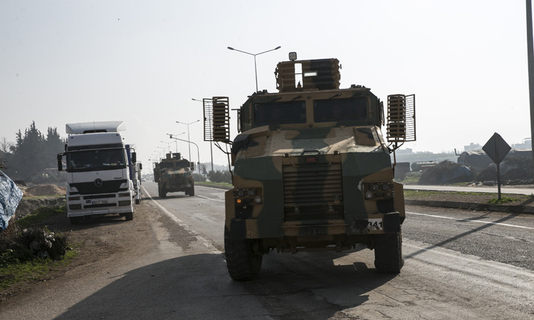 Suriye sınırına zırhlı araç sevkiyatı - Resim : 1