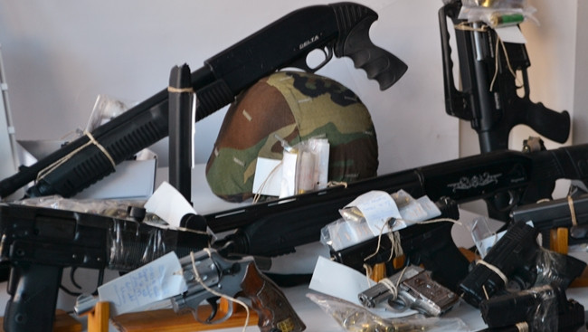 5 ilde mafya operasyonu: 52 gözaltı - Resim : 1