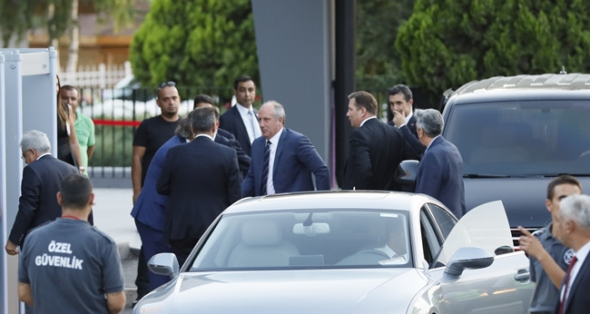 Muharrem İnce ve Kemal Kılıçdaroğlu düğünde bir araya geldi - Resim : 1