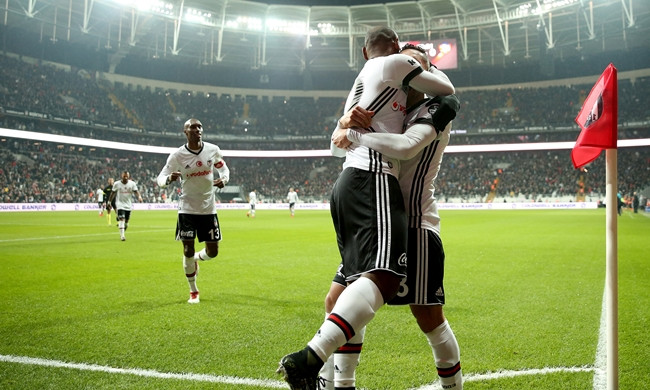 Beşiktaş, Karabükspor'u 5 golle devirdi - Resim : 1