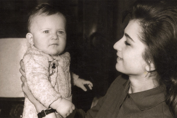 'Güler yüzlü, mavi gözlü patron'a veda edeli 1 yıl oldu - Resim : 2