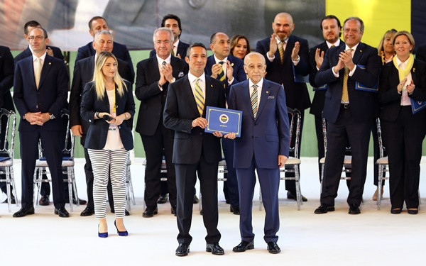 Ali Koç mazbatasını aldı - Resim : 1