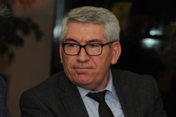 Eseri DÜNYA ile ekonomide bir çığır açtı - Resim : 9