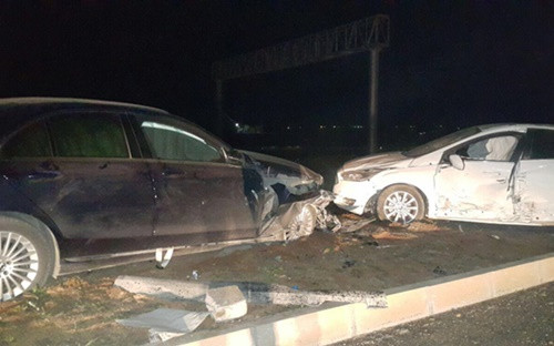 AK Parti MKYK Üyesi Alkış trafik kazası geçirdi - Resim : 1