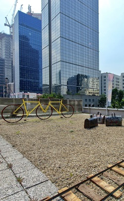 "Başka bir tepeden" İstanbul - Resim : 2