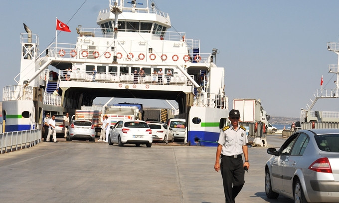 Dönüş trafiği sürüyor - Resim : 1