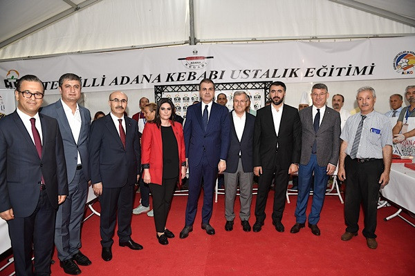 "Gelenekselin gücü adına" Adana'da - Resim : 2