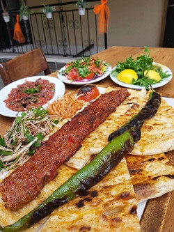 "Gelenekselin gücü adına" Adana'da - Resim : 4