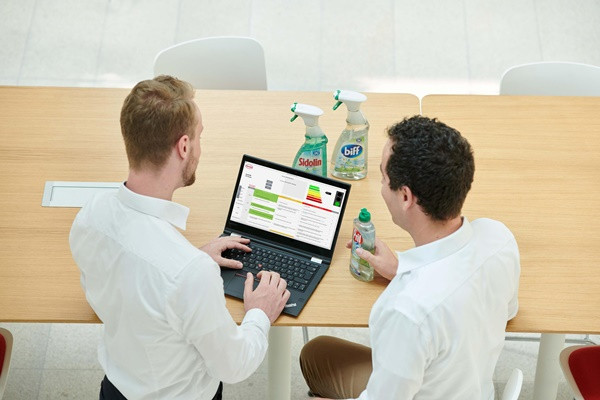 Türkiye’nin yeni hedefi “Akıllı ve teknik tekstil” yatırımları olmalı - Resim : 4