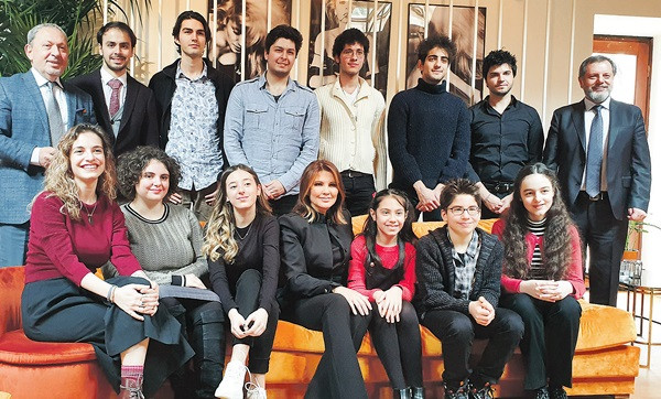 Dünya birincilerine destek lazım - Resim : 1