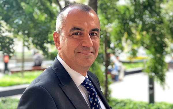 Türk kahvesinin önü açık - Resim : 2