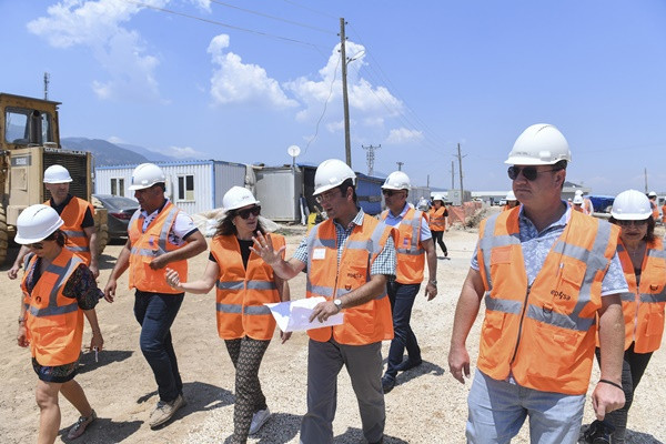 Dünyanın en büyük mülteci krizini yaşayan Türkiye, BM programıyla ortak çözümler geliştiriyor - Resim : 5