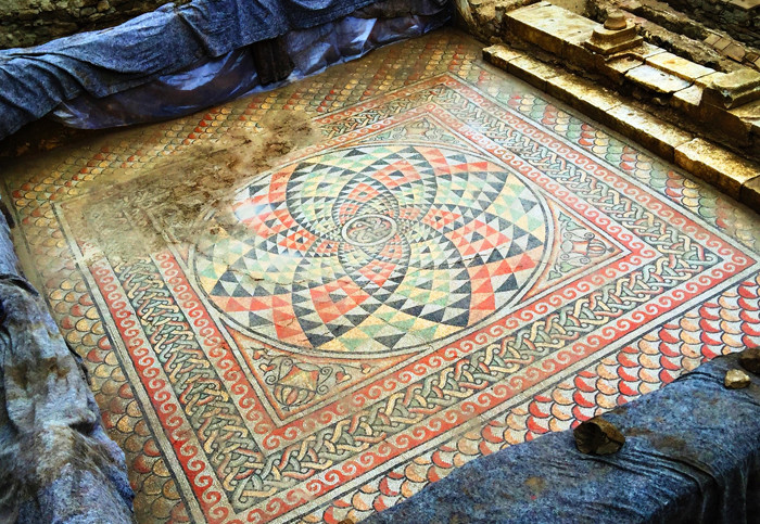 Helenistik ve Roma dönemine ait cadde ve sokaklar bulundu - Resim : 1