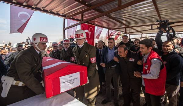 Şehit Uzman Çavuş toprağa verildi - Resim : 1