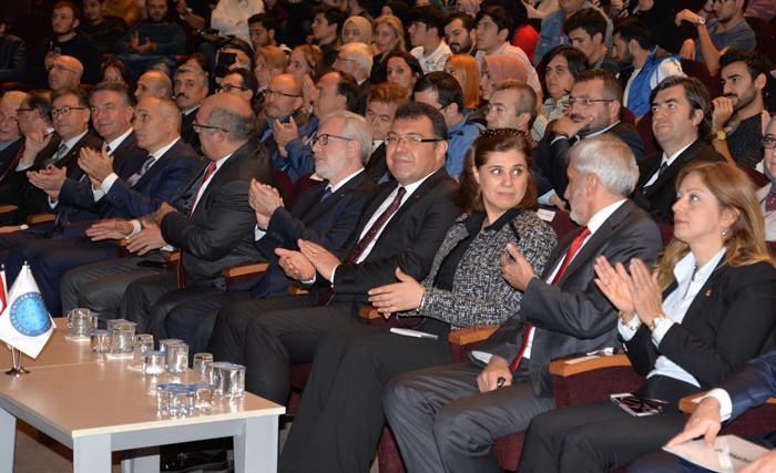 “Türkiye’nin yüksek teknolojideki payını artırması gerekiyor” - Resim : 1