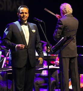 Zeki Müren'in unutulmaz şarkıları seslendirilecek - Resim : 2